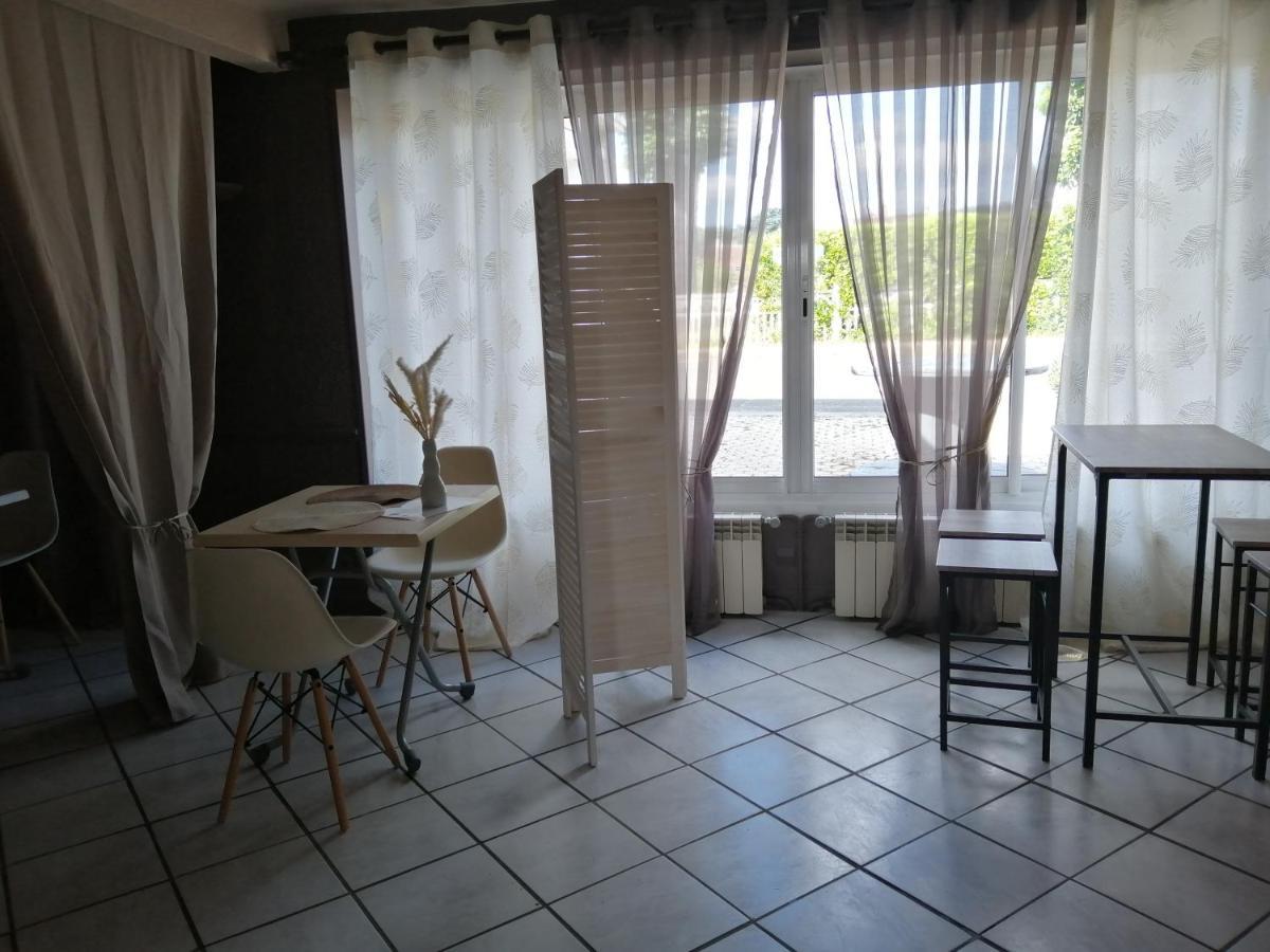 Les Chambres De La Gare Noyers-sur-Cher Extérieur photo